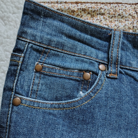 SO Junior's Size 7 Boot Cut Blue Jeans - Picture 6 of 8